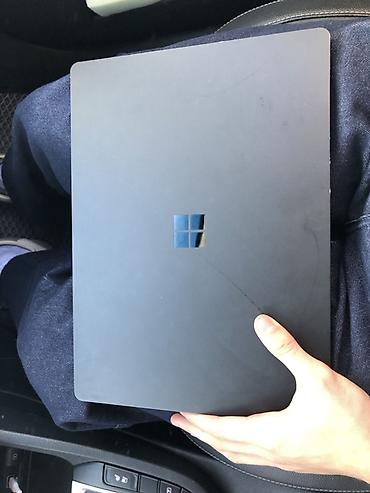 proektor acer: Microsoft Surface Pro с клавиатурой (русская раскладка) — 7