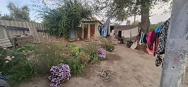 hous kg: Продаётся жилой дом в городе Каракол (пристань) есть хоз постройки — 10