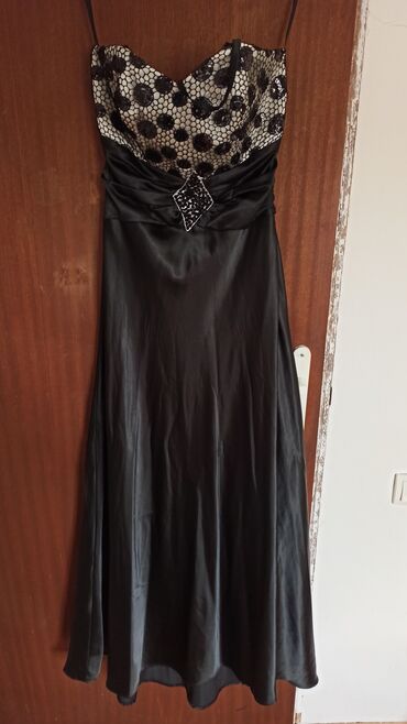 haljina dva: M (EU 38), bоја - Crna, Večernji, maturski, Na bretele