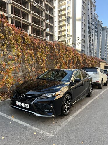 Toyota: Toyota Camry: 2021 г., 2.5 л, Автомат, Бензин, Седан