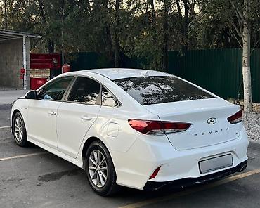 Hyundai: Hyundai Sonata: 2017 г., 2 л, Автомат, Бензин, Седан — 2