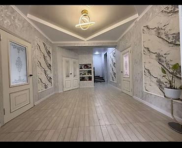 Продажа коттеджей и домов: Продается двух этажный дом Понарамные окна 250кв На первом этаже Зал — 11