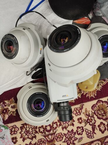 Видеонаблюдение: AXİS Firmasinin cameralari super ceklisi var 3x zoom 2.8mm lens ptz