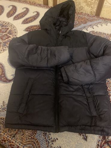 zhenskie khalaty s kapyushonom: Женская куртка S (EU 36)
