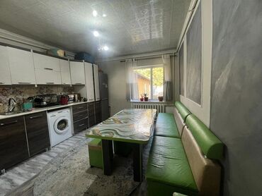 долгосрочная аренда дома бишкек: 100 м², 4 комнаты, Утепленный, Забор, огорожен