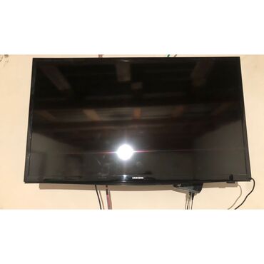 ✔️120 man(Masazır). Samsung 82 ekran sadə TV. Tam işləkdir
