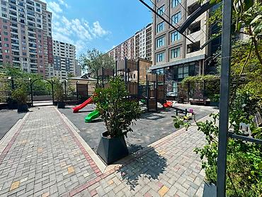 Квартиры: 2 комнаты, Новостройка, 83 м² — 4