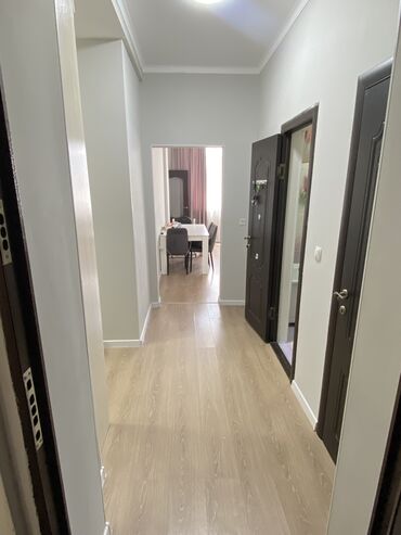 квартира в аренду в оше: 3 комнаты, 80 м², Индивидуалка, 3 этаж, Евроремонт