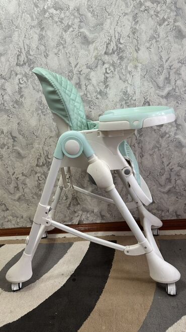 детская коляска с большими колесами: Стульчик для кормления, Б/у, Другой бренд, Пластик, Другой вид, Самовывоз