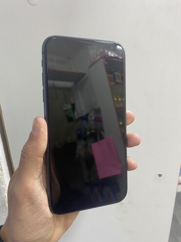 Apple iPhone: IPhone 11, 64 GB, Qara, Zəmanət, Simsiz şarj, Face ID — 11