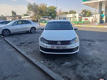 калдина: Volkswagen Polo: 2015 г., 1.5 л, Автомат, Седан — 2