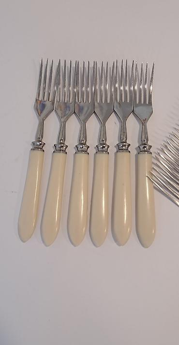 Digər süfrə qabları: Вилки времён СССР — 2