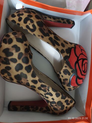 женские кроссовки бишкек инстаграм: Туфли