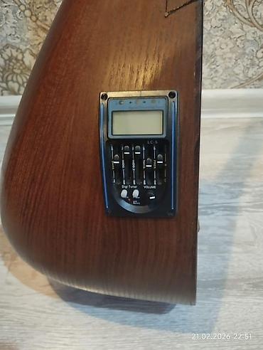 Саз: Elektrik saz – piezo/preamplifikatorlu - Korpus: ağac, tünd qəhvəyi — 2