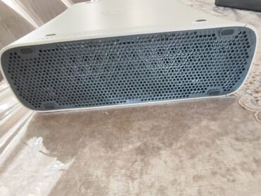 Xbox 360 & Xbox: Xbox 360 konsol dəsti Komplekt: - Xbox 360 ağ korpus konsolu - 2 ədəd — 5