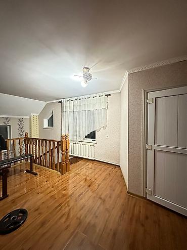 срочно джал: 250 м², 6 комнат и более — 7