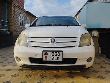 Другие автомобили: Компактный хэтчбек белого цвета. Тойота Ист 1.5 об мотор коробка — 1