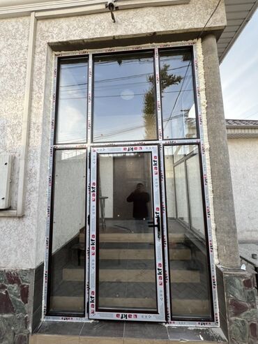 потолочный пластик: Алюминиевые окна на заказ, Панорамные, Платная установка, Без рассрочки