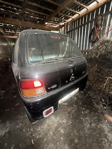 хунчи авто: Daihatsu Cuore: 1996 г., 0.8 л, Механика, Бензин, Хэтчбэк — 2