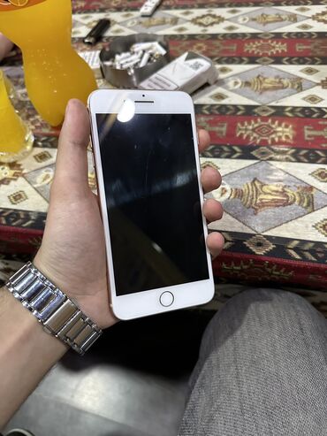 IPhone 8 Plus, 64 GB, Qızılı, Zəmanət, Barmaq izi, Simsiz şarj