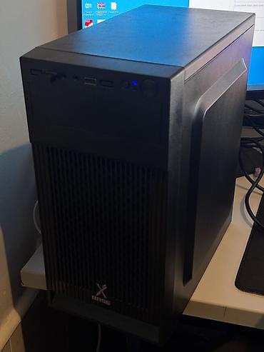 i3 8100: I3 8100
intel UHD Graphics 630 
16gb ddr4 — 1