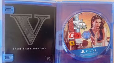 nano epilator: Prodajem dve igre za playstation 4 ASSASSIN'S CREED ODYSSEY GTA V