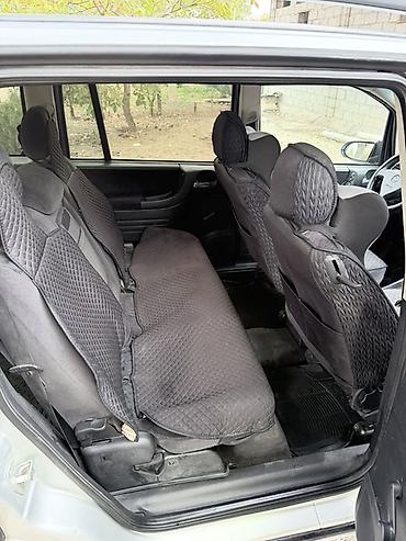 Opel: Opel Zafira: 2002 г., 1.6 л, Механика, Бензин, Минивэн — 8