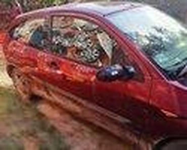 piter auto plac borca: FORD FIESTA 1.4 2004. GOD. - KOMPLETAN AUTO U DELOVIMA | SMEDEREVSKA — 5