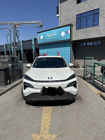 byd e1: Honda M-NV: 2022 г., Электромобиль, Кроссовер — 1