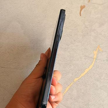 на камерный свет: Infinix HOT 50i, Б/у, цвет - Синий, 2 SIM — 3