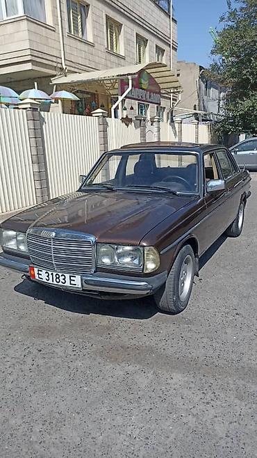 bud e9: Mercedes-Benz W123: 1984 г., Седан — 1