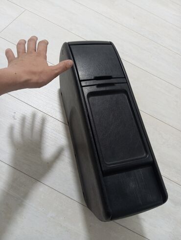 Другие детали салона: Виш бордочок, полики(3ряда самые удобные) и органайзер полочки для at lalafo.kg — 4 Другие детали салона: Виш бордочок, полики(3ряда самые удобные) и органайзер полочки для — 4