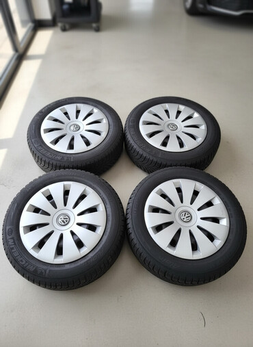 Gume i felne: Set od 4 kompletna točka za Volkswagen. - Gume: Michelin Alpin (M+S — 1