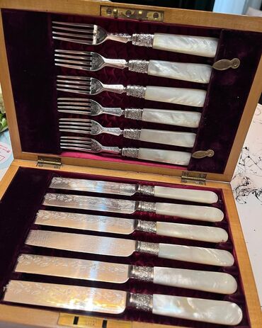 Əntiq qablar: Antique elkington silverplate handled forks &amp; knives set of 12