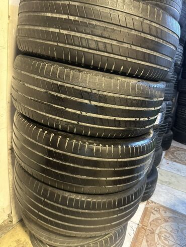 təkər boltu: Michelin avtomobil şinləri – 235/60 R18 - Brend: Michelin - Ölçü