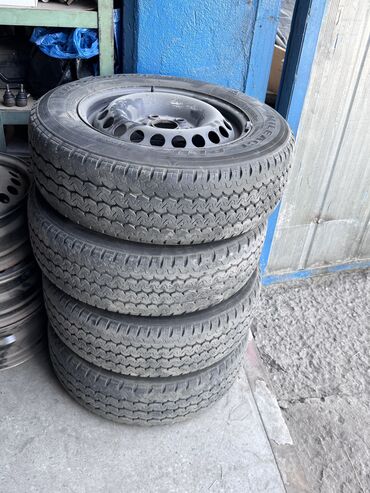 шины r16c: Шиналар 215 / 65 / R 16, Жеңил коммерциялык транспорт (C/LT)