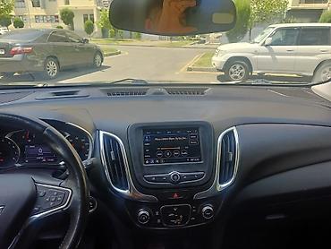 şevralet equinox: Chevrolet Equinox: 1.5 l | 2018 il 217 km Van body type — 3