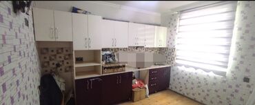 kirayə evlər saray: 3 kv. m, 4 otaqlı