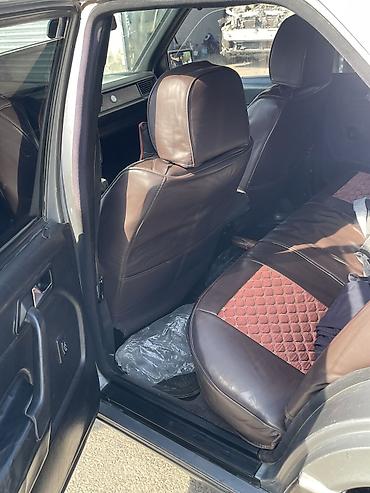 disk teker satisi: Mercedes-Benz 190 (W201): 2 l | 1992 il Sedan — 6