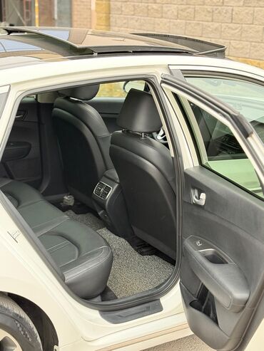 Kia: Kia K5: 2017 г., 2 л, Бензиновая, Седан — 6