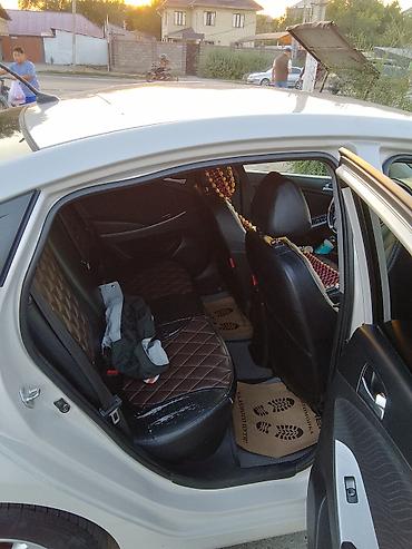 чехол солярис: Hyundai Solaris: 2015 г., 1.6 л, Автомат, Бензин, Седан — 6