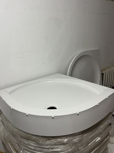 Duş poddonları: Künc duş ləyənləri – akril materialdan Məhsul təsviri: - Forma: künc — 10