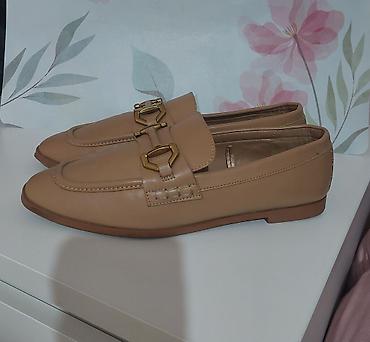 aldo mokasine zenske: ZARA ženske mokasine u bež/karamel nijansi. Klasičan penny-loafer — 2