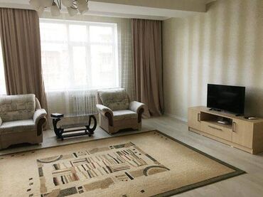 аренда квартира в бишкеке без посредников: 3 бөлмө, Кыймылсыз мүлк агенттиги, Чогуу жашоосу жок, Толугу менен эмереги бар