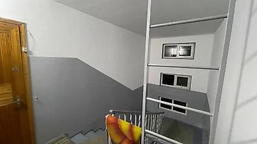 508: 1 комната, 35 м², 5 мкр 104 серия, 4 этаж, Требуется ремонт — 3