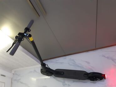 Elektrikli samokatlar: İşlənmiş Elektrik samokat 8", 251 - 350 Vt, 16 - 25 km/s, Ünvandan götürmə