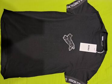 футболки для подростков: Футболка S (EU 36), цвет - Черный