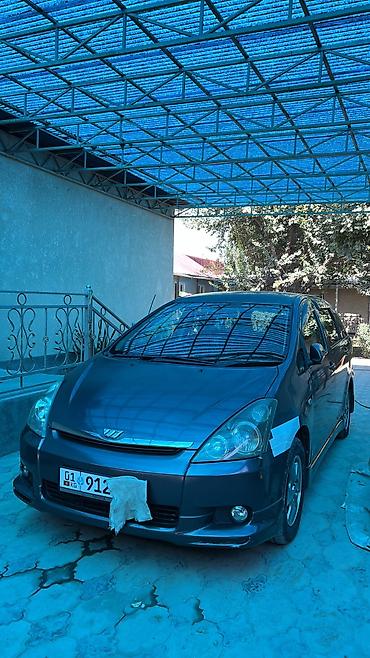 mcv 21: Toyota WISH: 2004 г., 1.8 л, Автомат, Бензин, Минивэн — 2