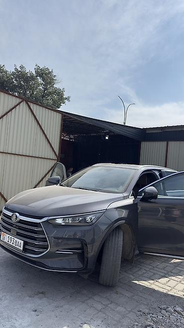 BYD: BYD Tang: 2022 г., 1.5 л, Автомат, Гибрид, Кроссовер — 2