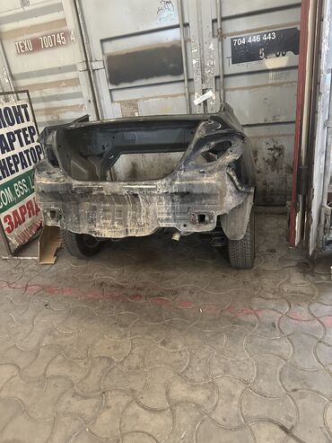 покрышка зимний: Заднее левое Hyundai, 2014 г., Б/у, Оригинал